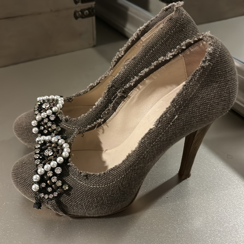 Ermanno Scervino Taupe Tweed Pearl Embellished Pumps